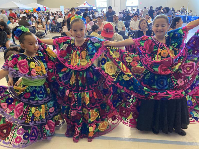 Feria de Regreso a Clases with Telemundo - St Louis